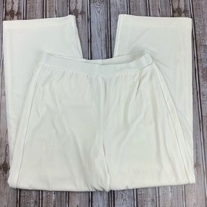 Chicos 2 Travelers White Pants Large Slinky Lined